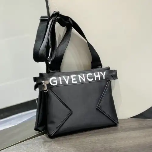 Givenchy Bag 2209SW0072