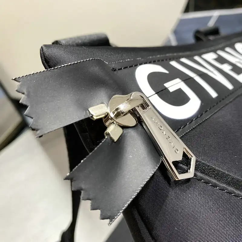 Givenchy Bag 2209SW0072