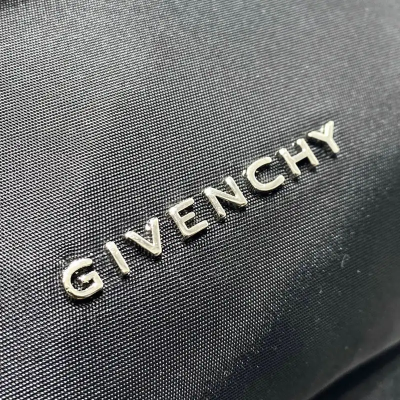 Brother Sam Yupoo Givenchy Bag 2209SW0073