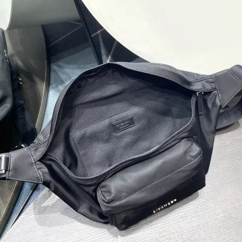 Brother Sam Yupoo Givenchy Bag 2209SW0073