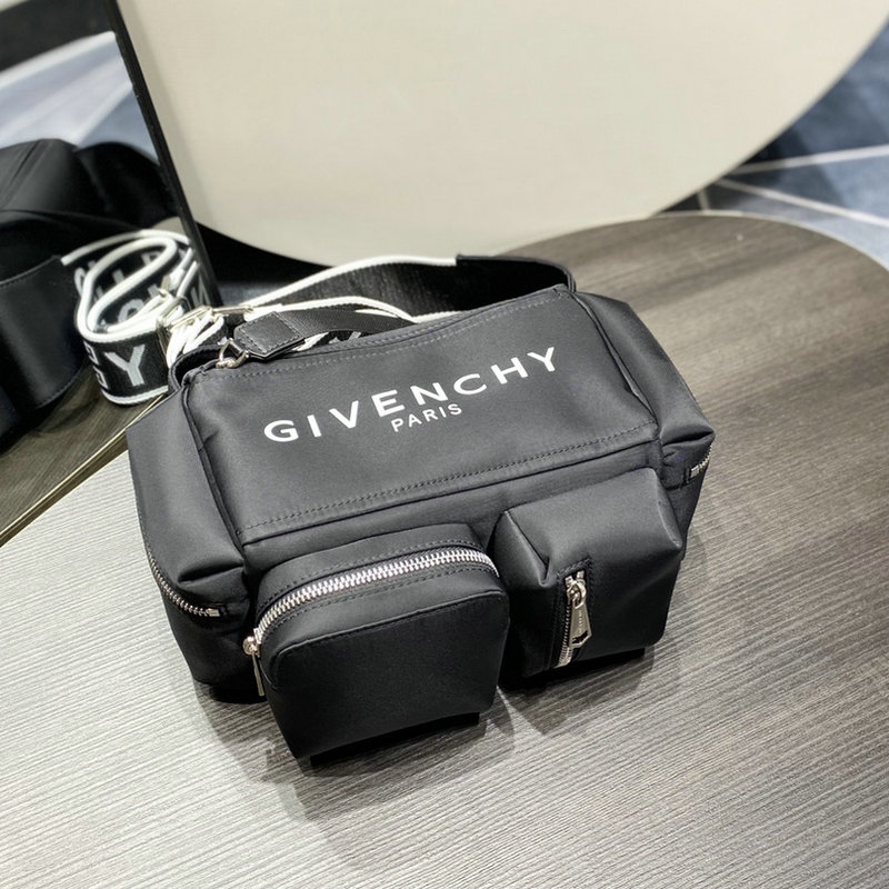 FASH Givenchy Bag 2209SW0075