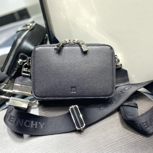 FASH Givenchy Bag 2209SW0078