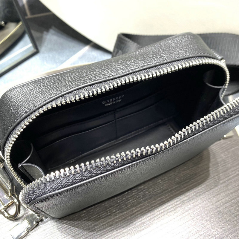 FASH Givenchy Bag 2209SW0078