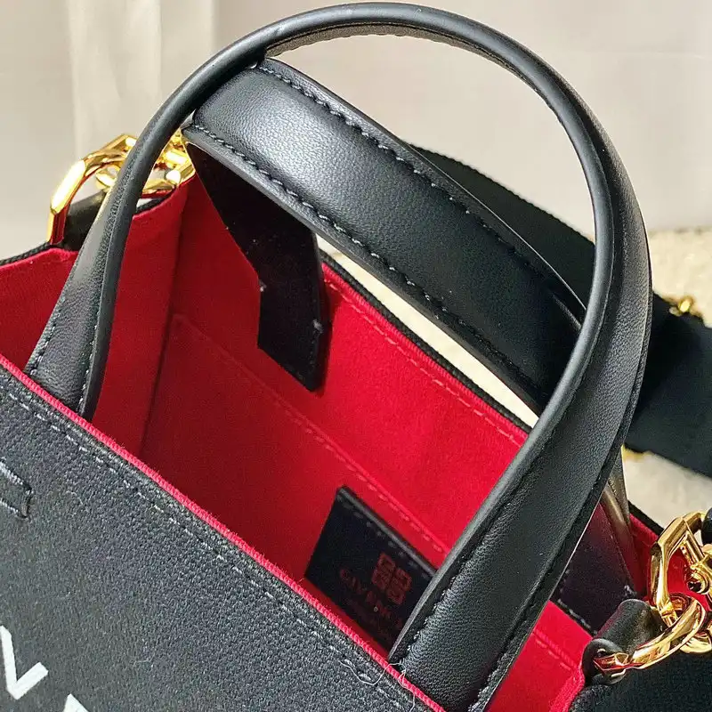 Fashionrepsfam ru Givenchy Bag 2209SW0079