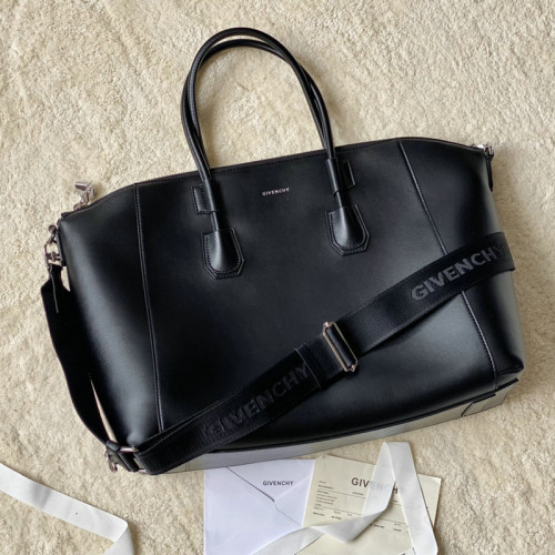 FASH Givenchy Bag 2209SW0083