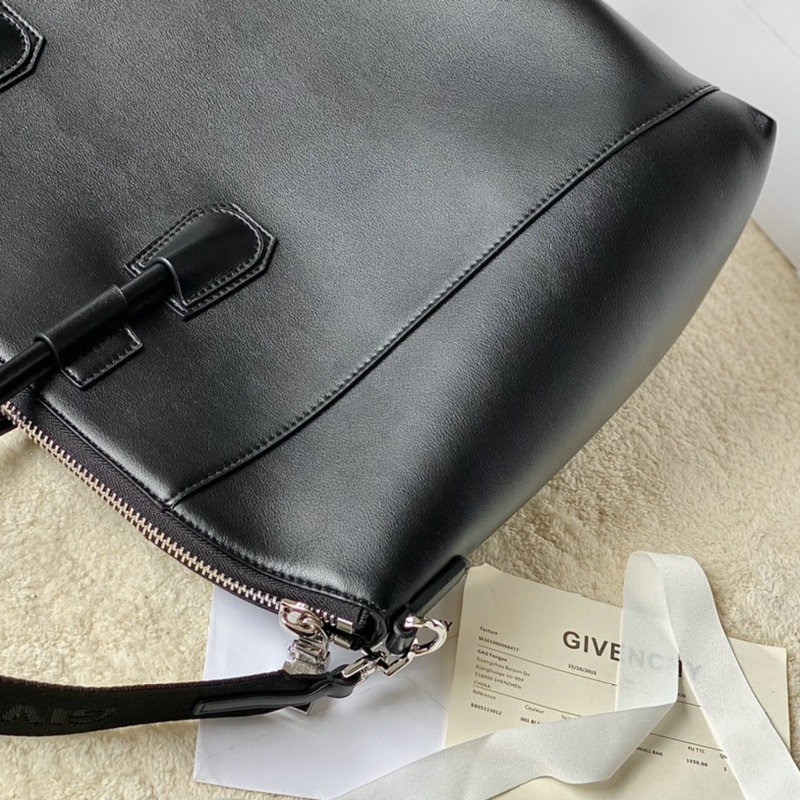 Givenchy Bag 2209SW0083