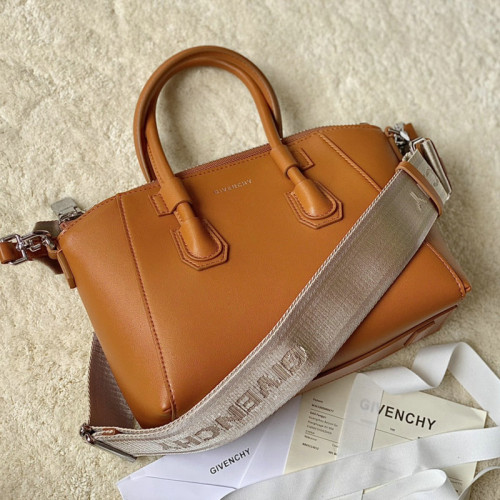 FASH Givenchy Bag 2209SW0090