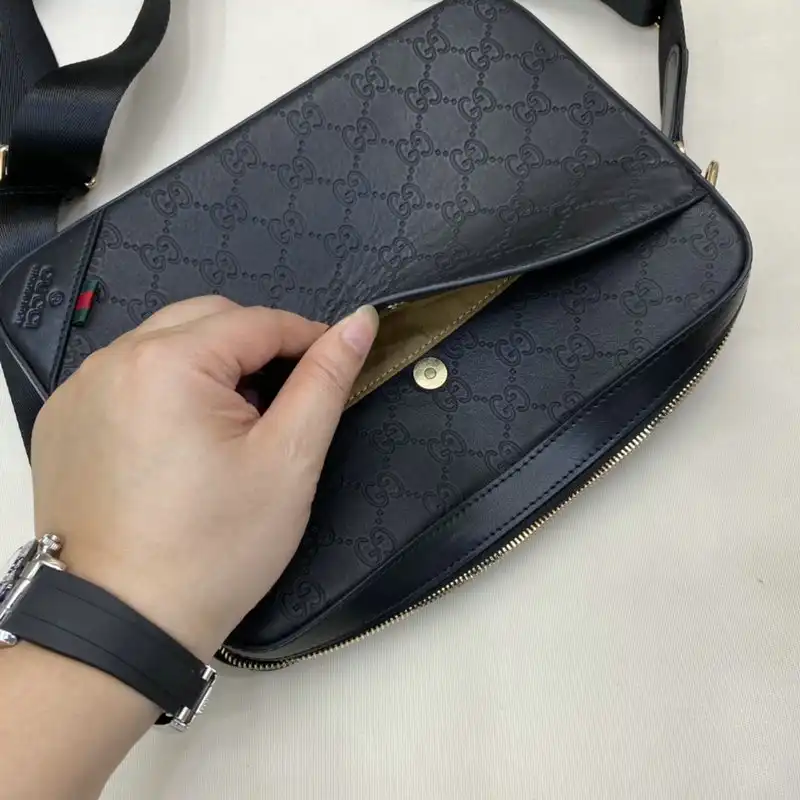 FASH Gucci Bag 2209YZ0003