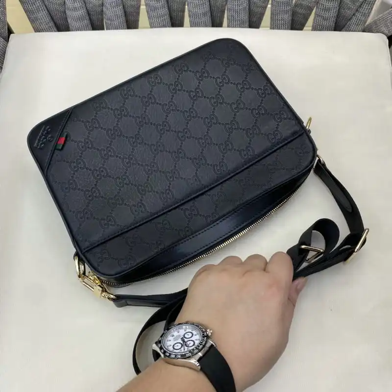 Gucci Bag 2209YZ0003