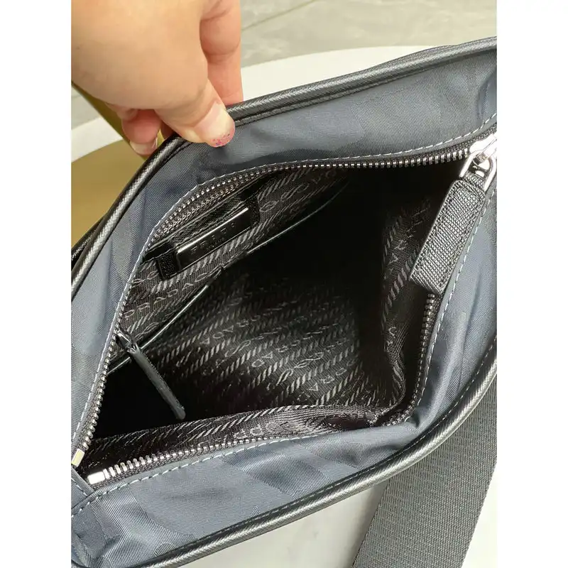 Prada Bag 2209YZ0004