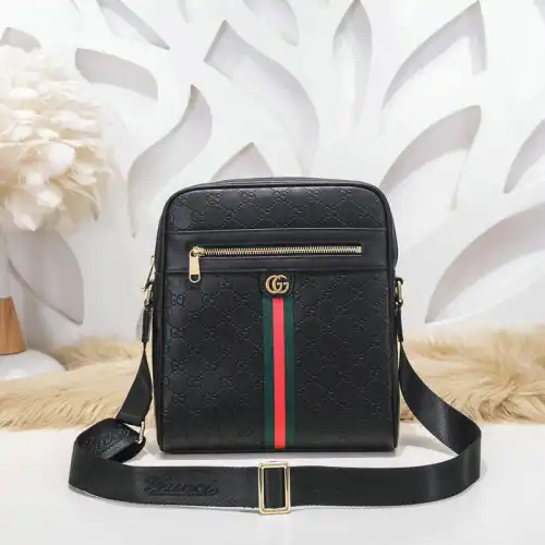 FASH Gucci Bag 2209YZ0005