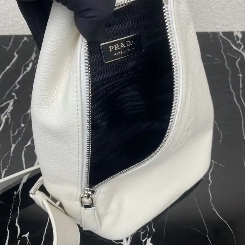 Prada Bag 2209YZ0049