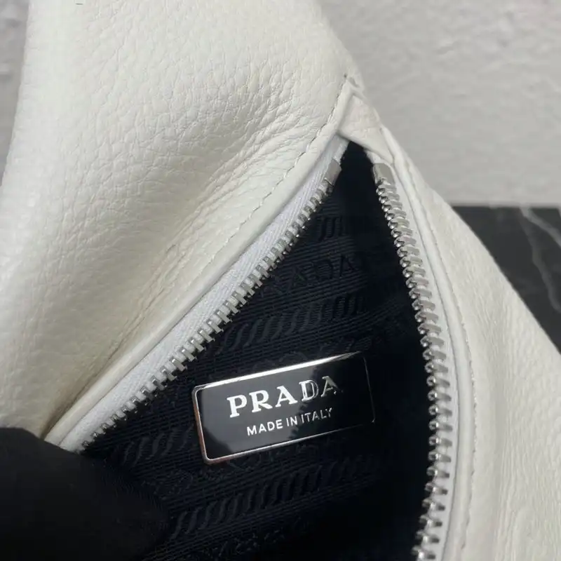 Prada Bag 2209YZ0049