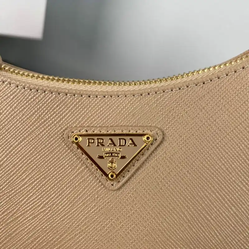 Prada Bag 2209YZ0052