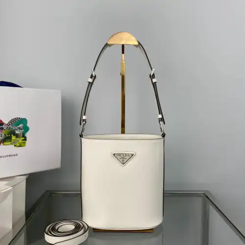 Prada Bag 2209YZ0057