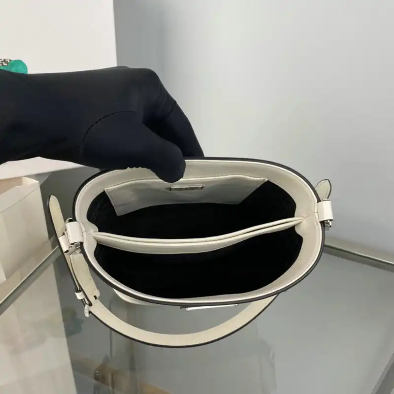 Prada Bag 2209YZ0057