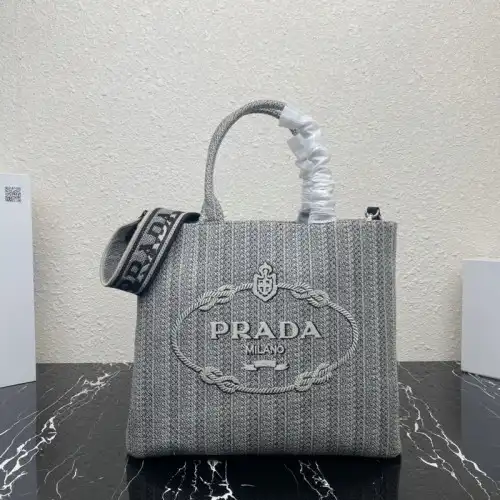 Prada Bag 2209YZ0088