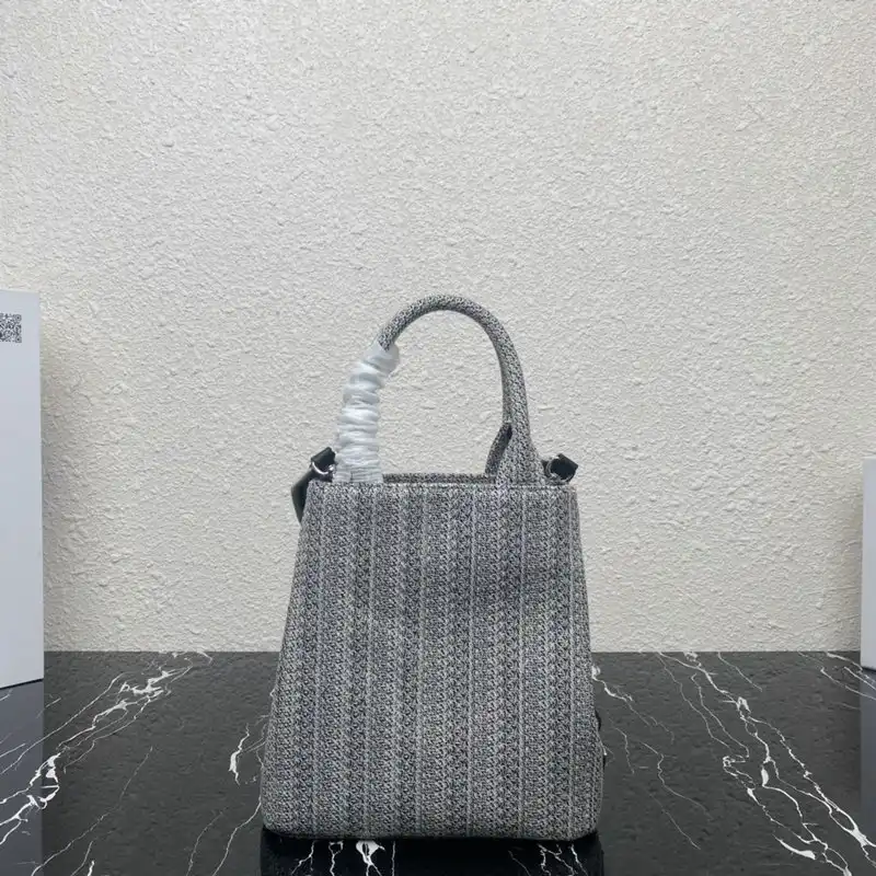 Prada Bag 2209YZ0089