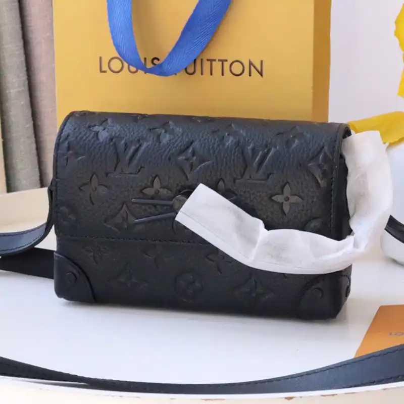 Fashionrep LV Bag 2210DJ0007