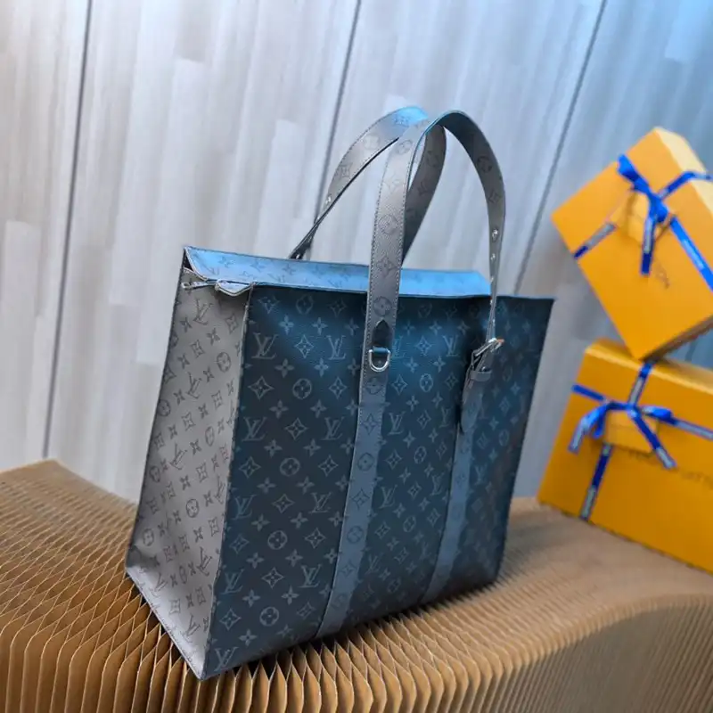 LV Bag 2210DJ0008