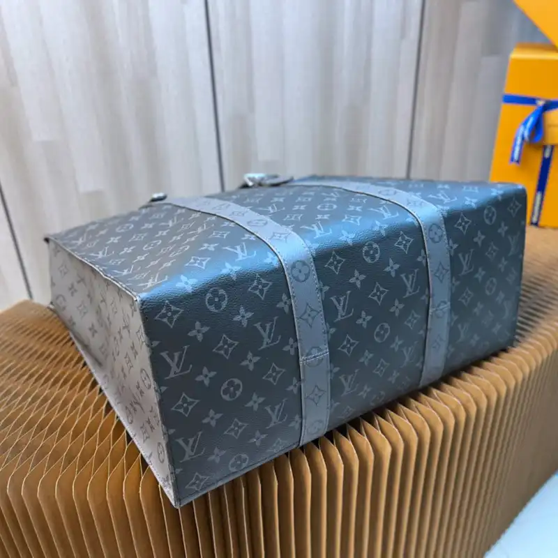 LV Bag 2210DJ0008