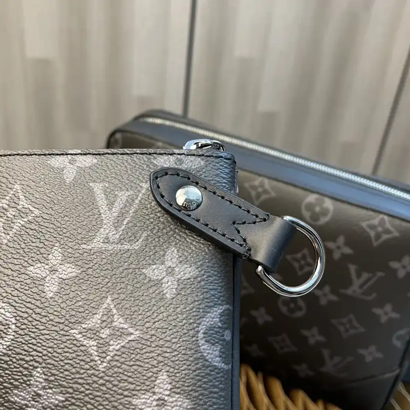 LV Bag 2210DJ0009