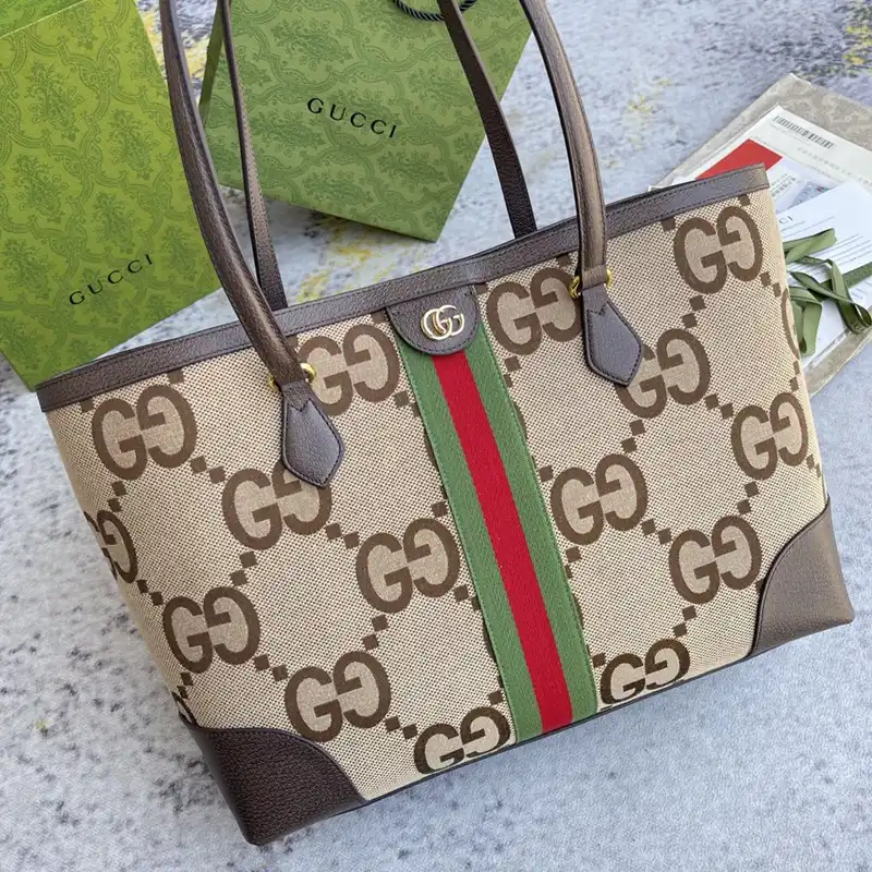 Cheap Gucci Bag 2210DJ0020