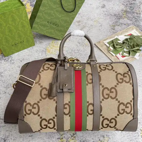 FASH Gucci Bag 2210DJ0024