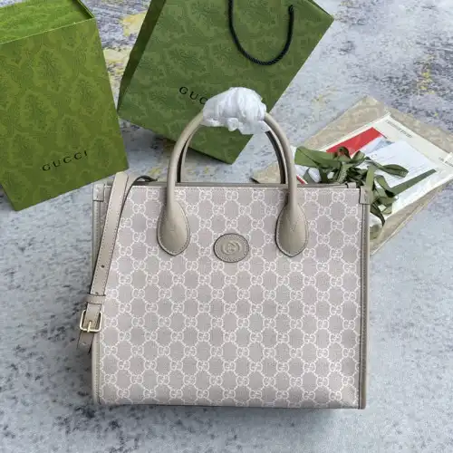 Gucci Bag 2210DJ0026