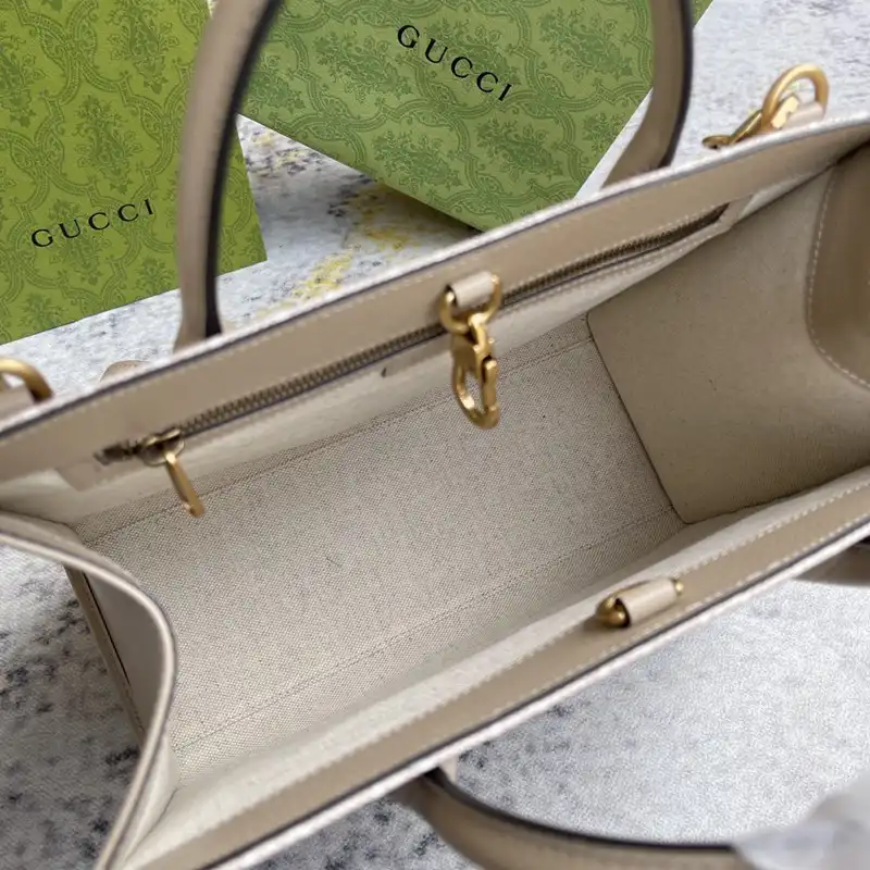 Fashionrep Gucci Bag 2210DJ0026