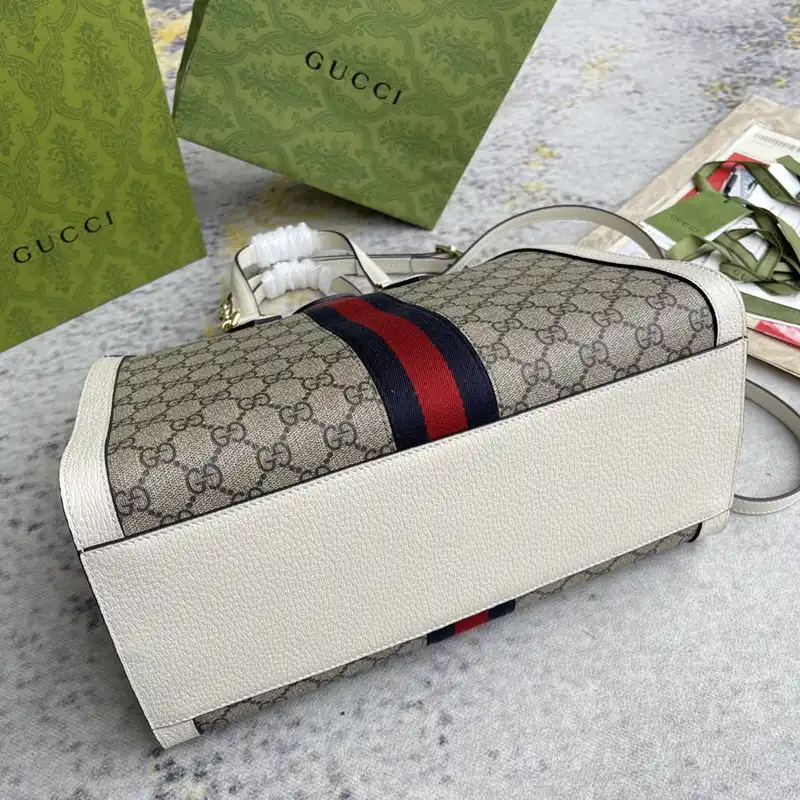 Gucci Bag 2210DJ0031