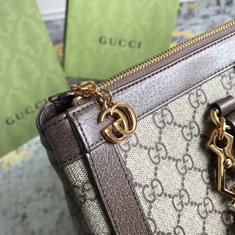 Gucci Bag 2210DJ0032