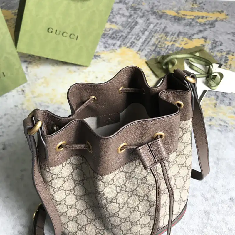 Gucci Bag 2210DJ0036