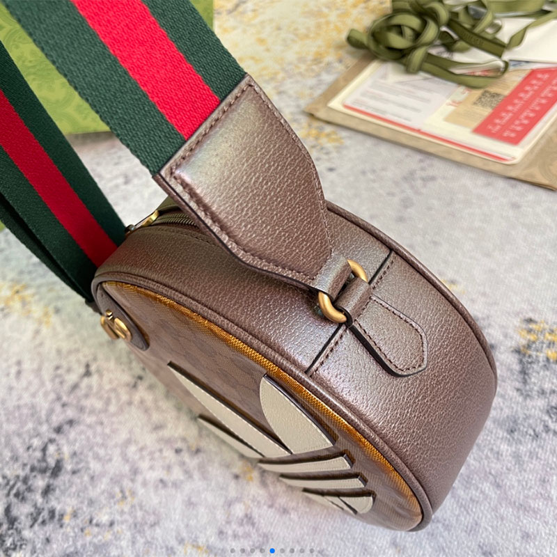 Hot Gucci Bag 2210HT0001