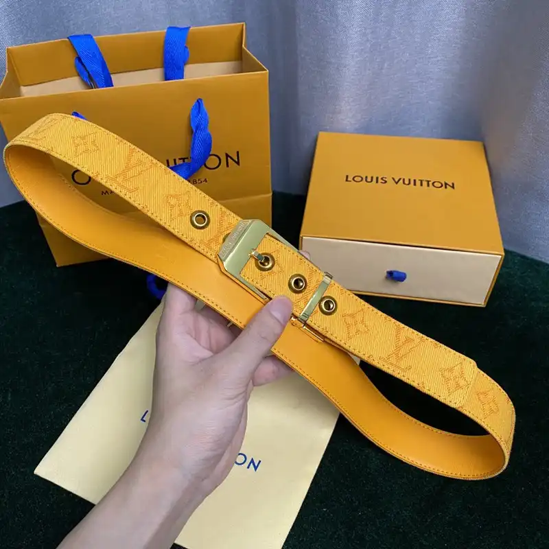 Official FashionRep LV Belts 2210XA0041