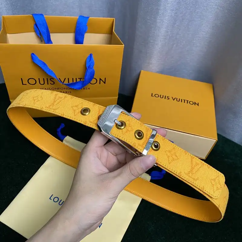 LV Belts 2210XA0042