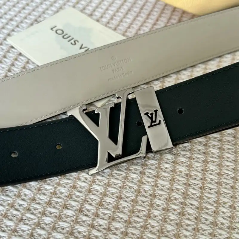 LV Belts 2210XA0047