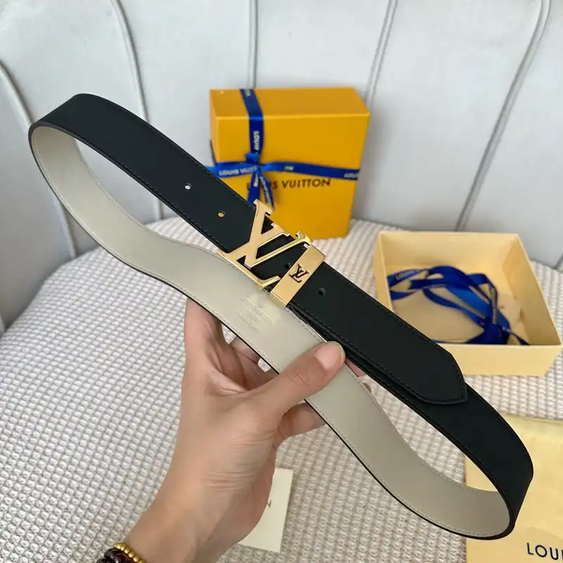 LV Belts 2210XA0048