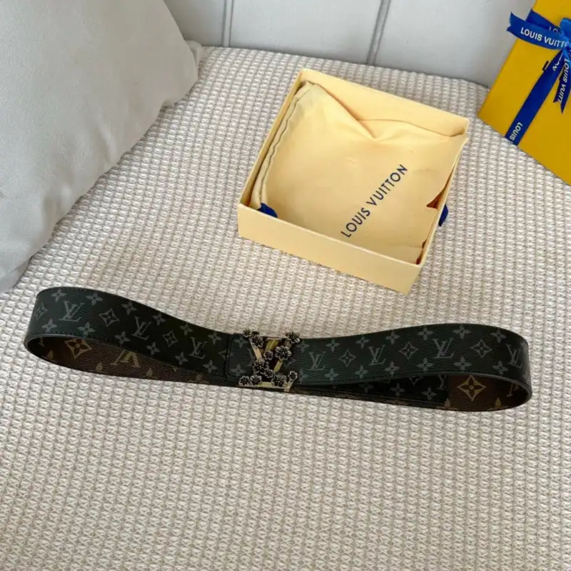 LV Belts 2210XA0084