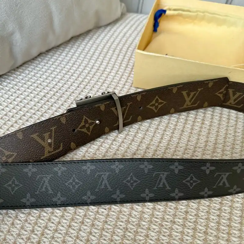 LV Belts 2210XA0086