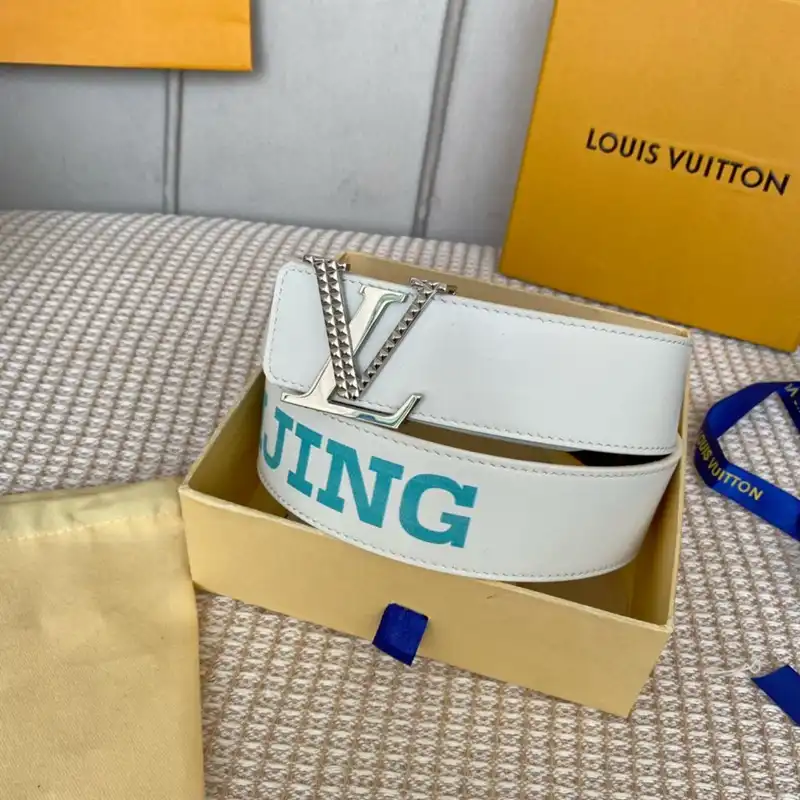 LV Belts 2210XA0106