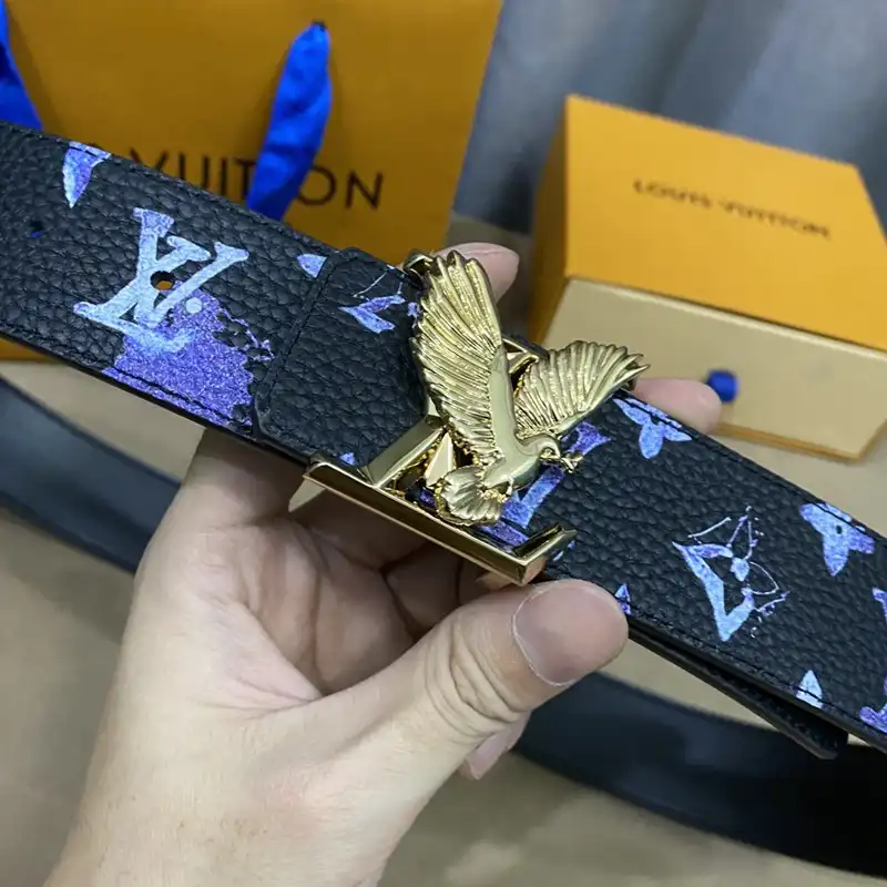 LV Belts 2210XA0121