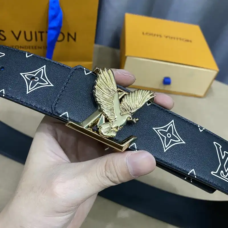 LV Belts 2210XA0122