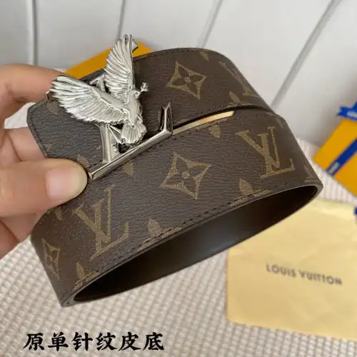 LV Belts 2210XA0136