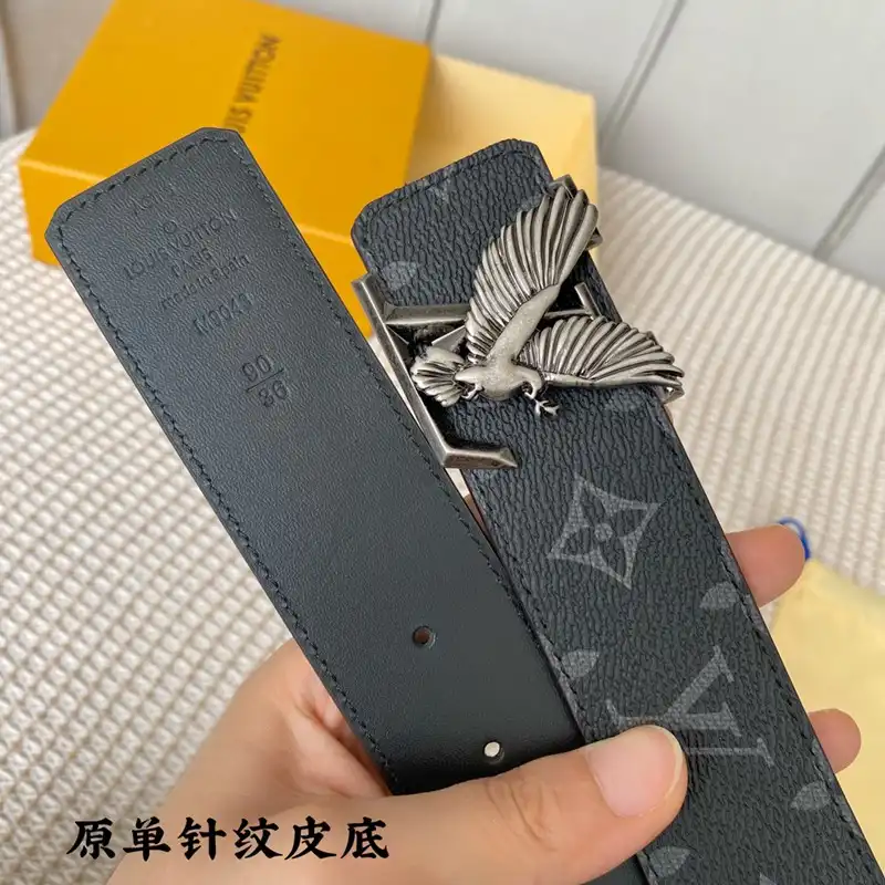 LV Belts 2210XA0142