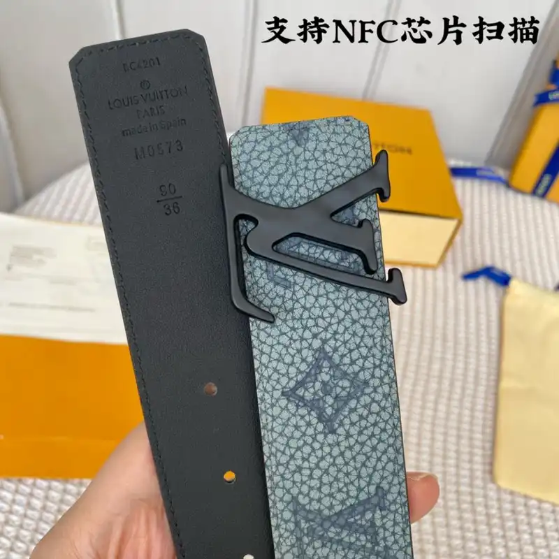 LV Belts 2210XA0149