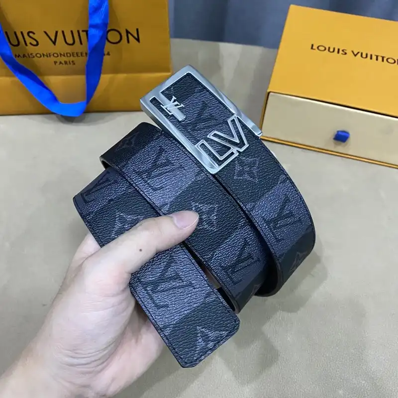 LV Belts 2210XA0208