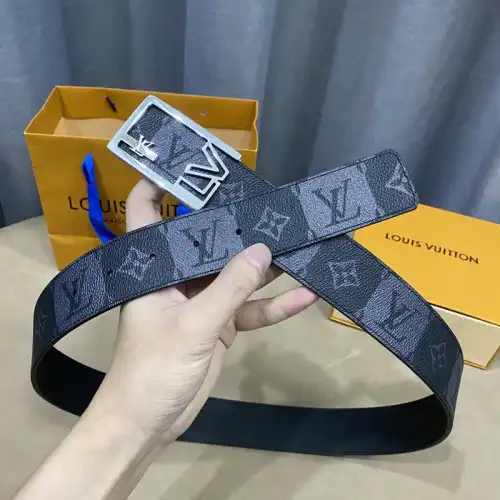 LV Belts 2210XA0208