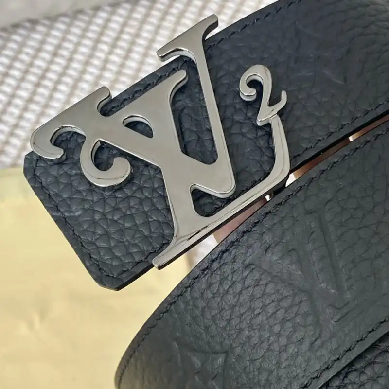 LV Belts 2210XA0215