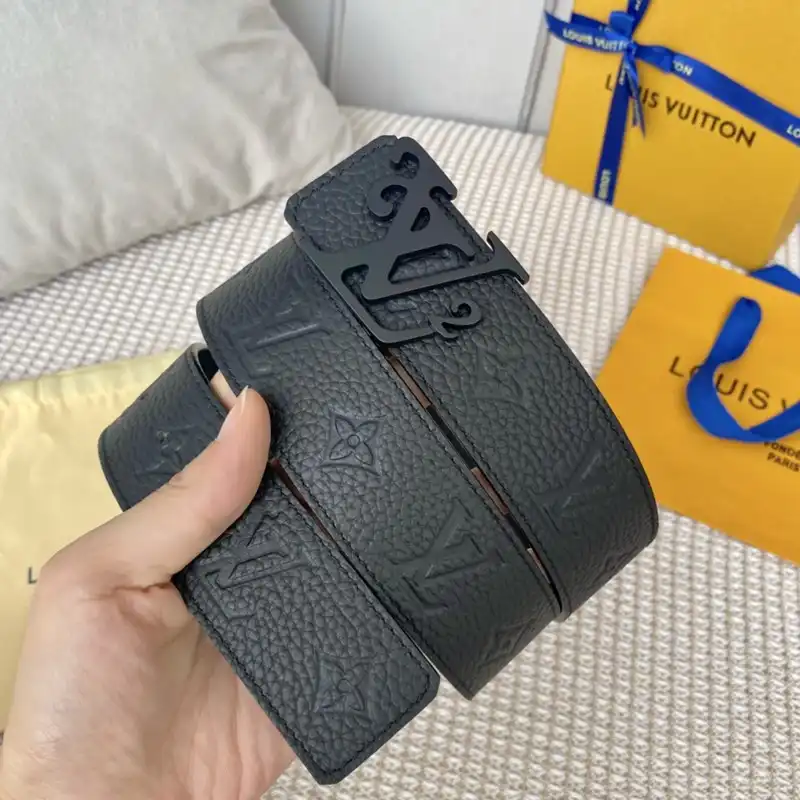 LV Belts 2210XA0216